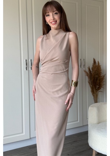 Bej Drapeli Yırtmaçlı Midi Elbise fiyatları