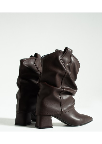 Kai Western Tarzı Büzgülü Detaylı Topuklu Çizme Bot