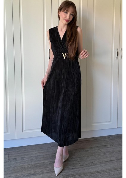 Kruvaze Yaka Krinkıl Midi Tokalı Siyah Elbise indirimleri