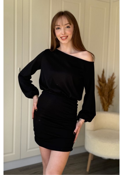 Kayık Yaka Modal Kumaş Cool Eteği Ayarlanabilir Mini Siyah Elbise