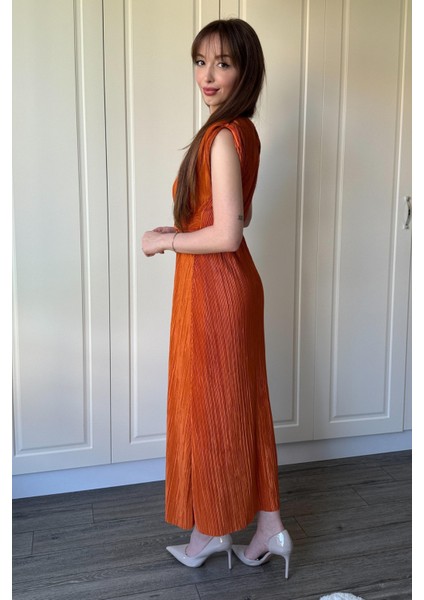 Vatkalı Krinkıl Midi Bel Detaylı Turuncu Elbise fırsatları