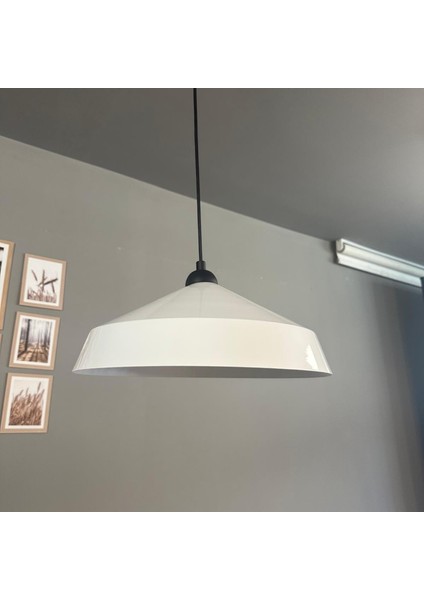 Lema Beyaz Tekli Avize Siyah Yarım Lale Başlık Sarkıt Lamba Restoran Cafe Salon Avizeleri modelleri