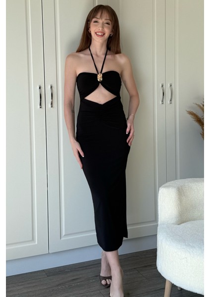 Boyundan Bağlamalı Yırtmaçlı Aksesuarlı Siyah Elbise modelleri