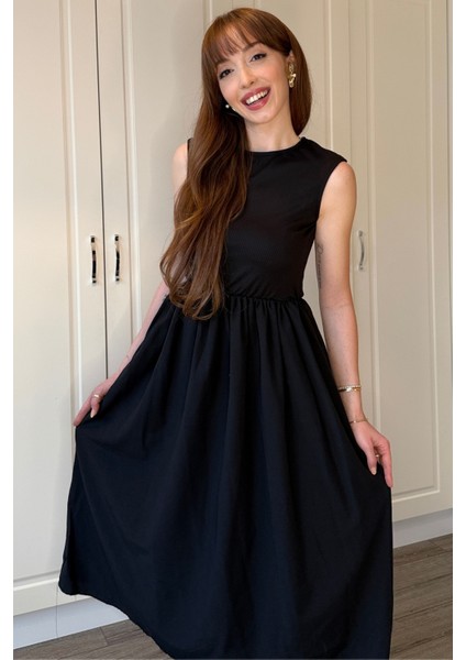Beli Lastikli Midi Siyah Elbise