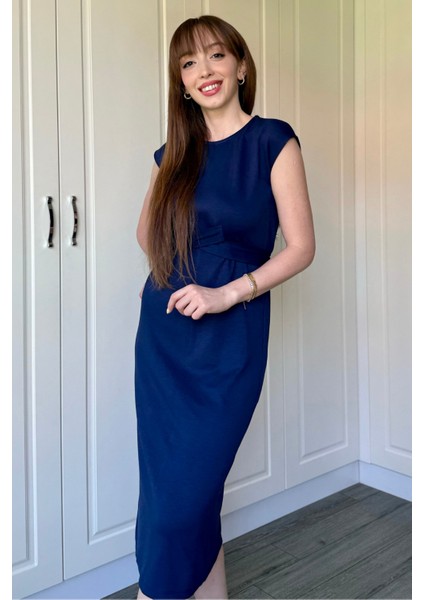 Önden Bağlamalı Lacivert Midi Modal Elbise fırsatları