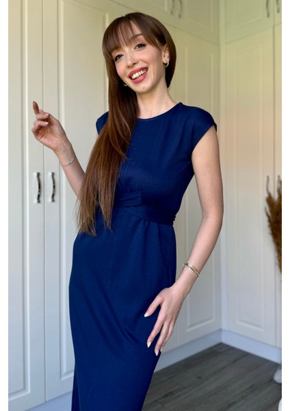 Önden Bağlamalı Lacivert Midi Modal Elbise