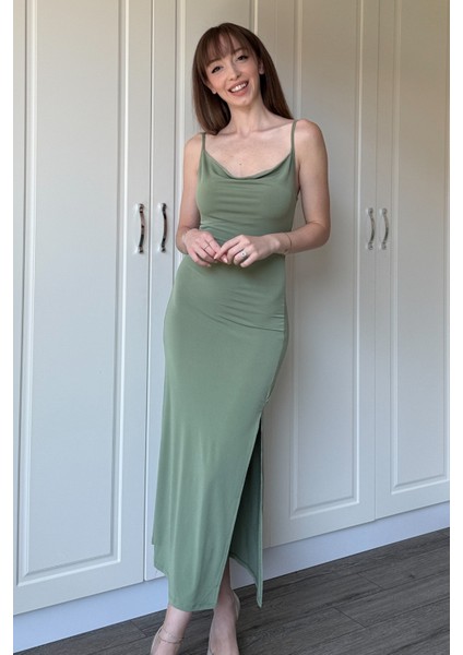 Sandy Kumaş Degaje Yaka Haki Uzun Elbise fırsatları