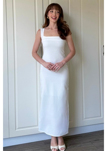 Beyaz Askılı Maxi Elbise