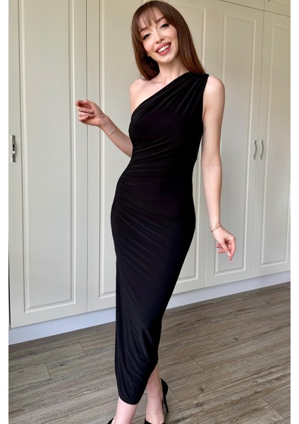 Drapeli Tek Omuz Siyah Midi Elbise modelleri