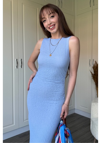 Gofre Kumaş Mavi Midi Elbise