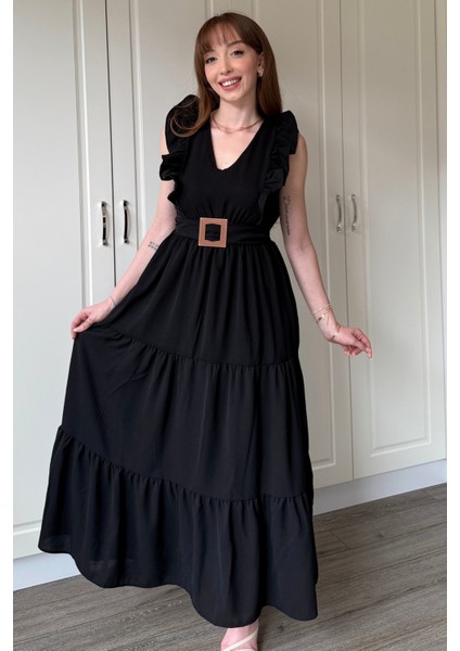 Siyah Kol Fırfırlı Yırtmaçlı Uzun Elbise indirimleri