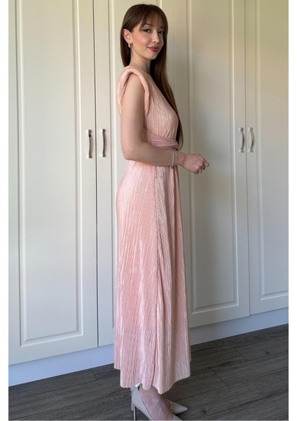 Vatkalı Krinkıl Midi Bel Detaylı Pudra Elbise indirimleri