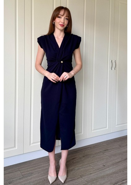 Kruvaze Yaka Vatkalı Incili Lacivert Elbise indirimleri