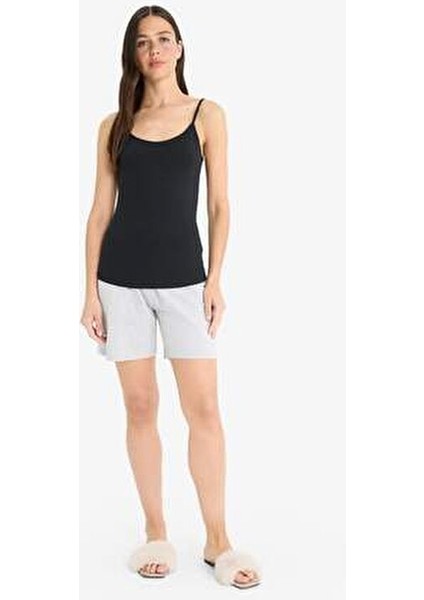 Fall in Love Kadın Pamuklu İnce Askılı Siyah İç Atlet Rahat ve Şık Tasarım