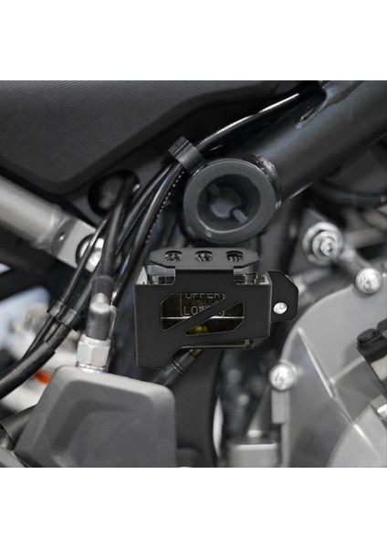 Cfmoto 450MT 450SR 450NK Motosiklet Arka Fren Freni Rezervuarı Tank Koruma Fren Ana Silindir Koruyucu Kapak (Yurt Dışından) fırsatları