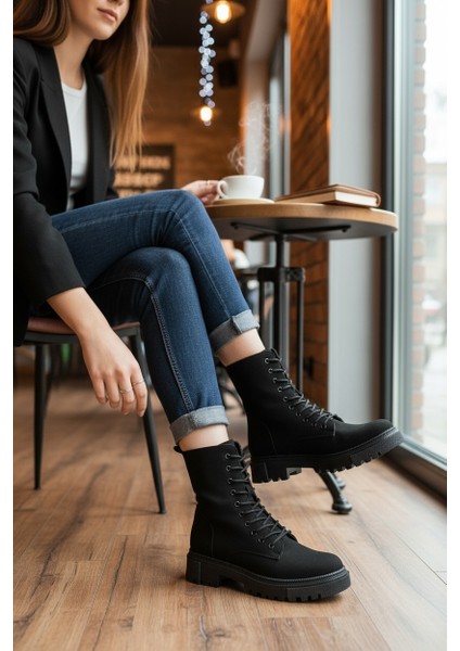 Zarif Siyah Nubuk Fermuarlı&bağcıklı Kauçuk Taban Kadın Yarım Bot fiyatları
