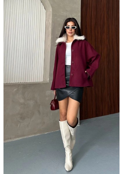 Kadın Bej Kürk Yakalı Kısa Ceket Kaşe Kumaş Oversize Geniş Kol Düğmeli Kışlık indirimleri