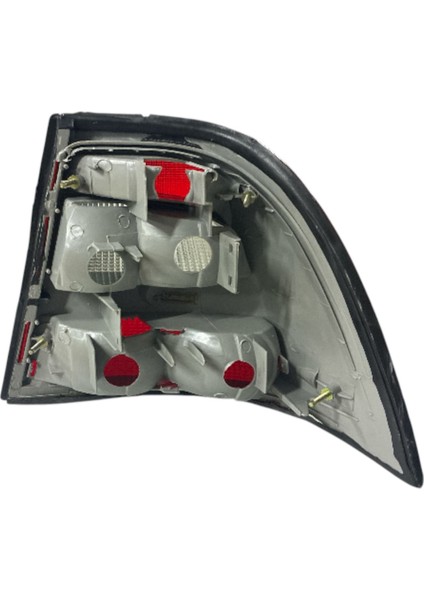 Opel Vectra B Sol Arka Stop Lambası Füme Karartmalı 1999-2002 fiyatları