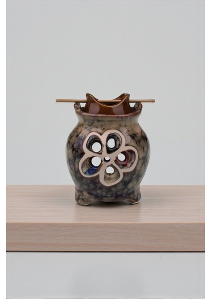 Seramik Lotus Çiçek Tasarımlı Buhurdanlık fırsatları