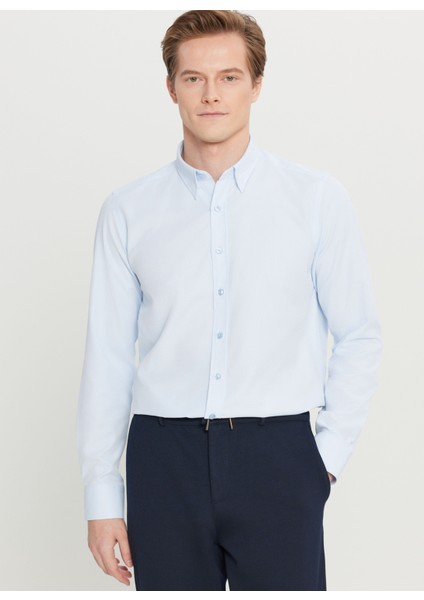 Tailored Fit Düğmeli Yaka Açık Mavi Erkek Gömlek ACE020261597_AMV