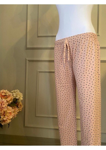 Yumuşak Dokulu Kaliteli Kumaşlı ve Rahat Kalıp Pijama Altı ile Gün Boyu Konfor fiyatları