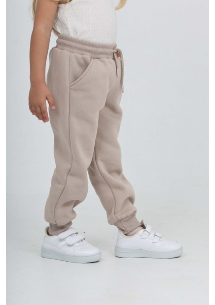 Kız Çocuk T Logo Nakışlı Eşofman Alt fırsatları