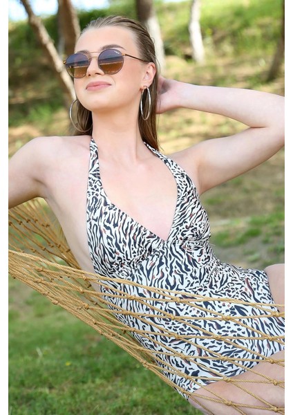 Marsilyan- Kadın Sırt Dekolteli Üçgen Mayo Ekru fırsatları