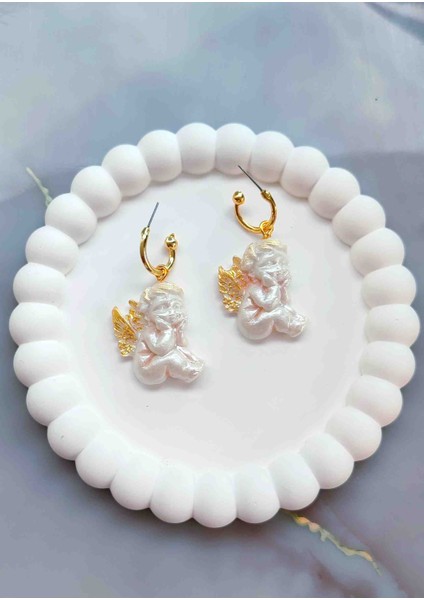 Divine Light Baby Angel Inci Beyazı Küpe - Zarif ve Masum