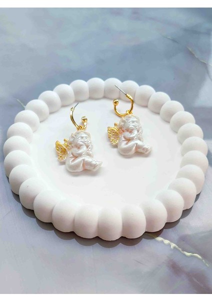 Divine Light Baby Angel Inci Beyazı Küpe - Zarif ve Masum fiyatları