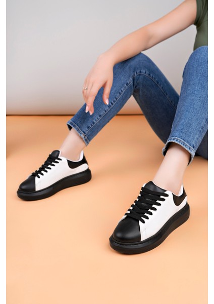 LC109 Beyaz Siyah Cilt Siyah Taban Kadın Sneaker modelleri