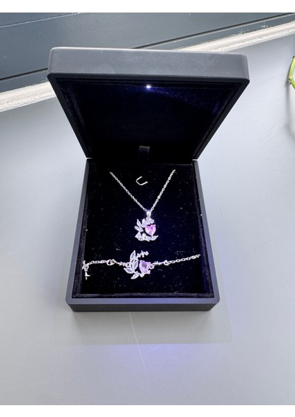 Işıklı Kutuda Özel Taşlı Kolye Bileklik Seti Çelik