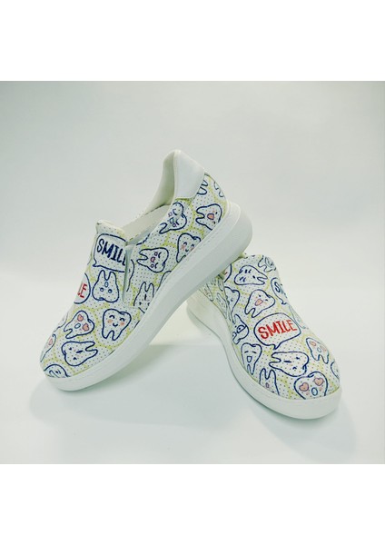 Dişdesenli Lastikli Ortopedik Taban Kadın Spor Ayakkabı