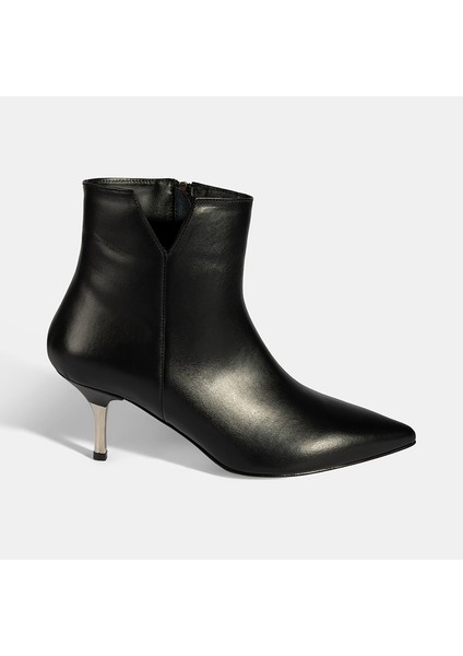 Kadın Siyah Ince Topuklu Sivri Burunlu Deri Bot fiyatları