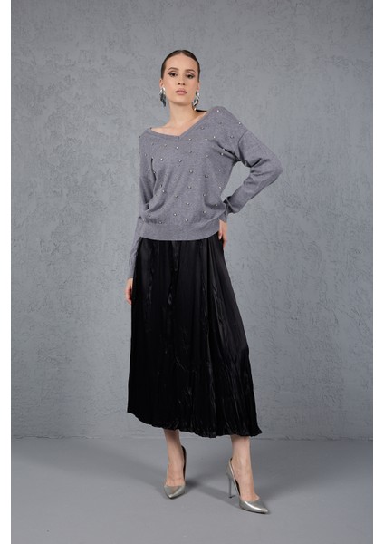 Kadın Gri Önü Taş Detaylı V Yaka Triko Bluz