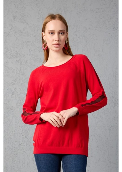 Kadın Kırmızı Reglan Kol Simli Detaylı Yuvarlak Yaka Triko Bluz