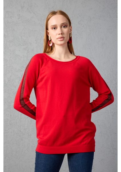 Kadın Kırmızı Reglan Kol Simli Detaylı Yuvarlak Yaka Triko Bluz fırsatları