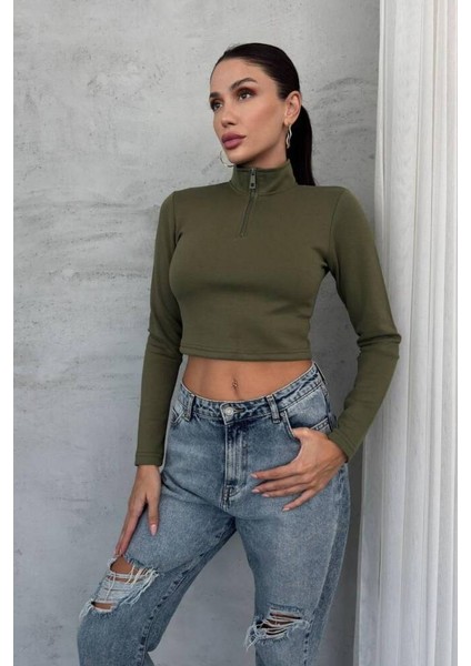 Dik Yaka Yarım Fermuarlı Uzun Kollu Crop