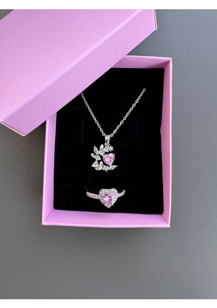 Pembe Özel Taşlı Kolye Yüzük Seti Çelik