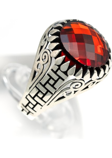 Desenli Kırmızı Garnet Taşlı 925 Ayar Gümüş Erkek Yüzük – Şıklığın ve Gücün Simgesi fiyatları