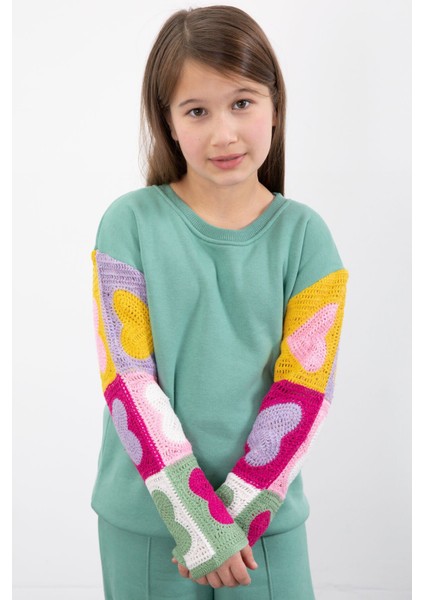 Yeşil Nakışlı Kolları Dantel Şardonlu Kız Çocuk Eşofman Takımı 23355 fiyatları