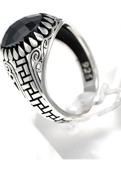 Desenli Siyah Oniks Taşlı 925 Ayar Gümüş Erkek Yüzük – Güçlü ve Asil Tasarım fırsatları