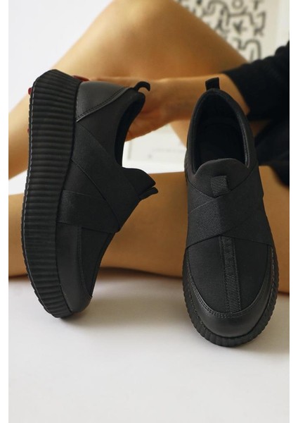 Fendii 02994 Bağcıksız Yüksek Taban Kadın Spor Ayakkabı fırsatları