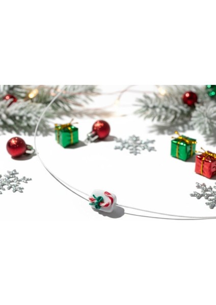 El Yapımı Porselen Yılbaşı Gift Figürlü Kadın Kolye fiyatları