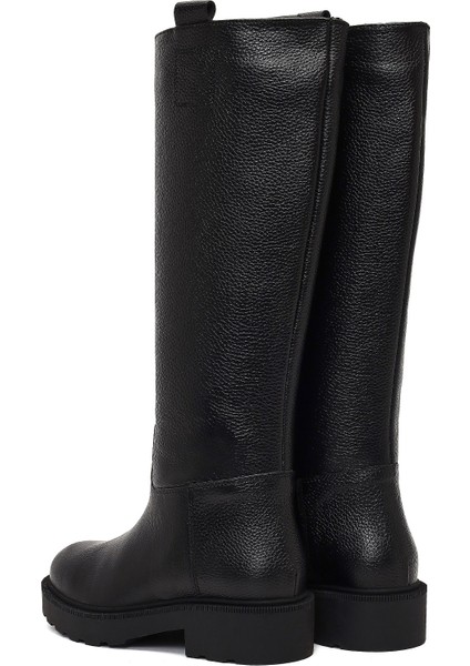 Kadın Siyah Kalın Tabanlı Deri Çizme 25WFD1893FT