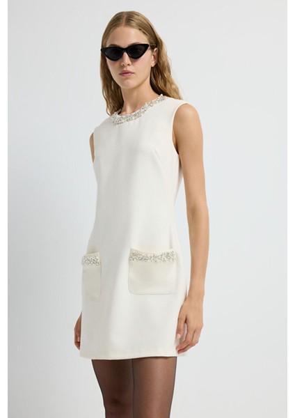 Taş Detaylı Elbise Vanilya 12445660000
