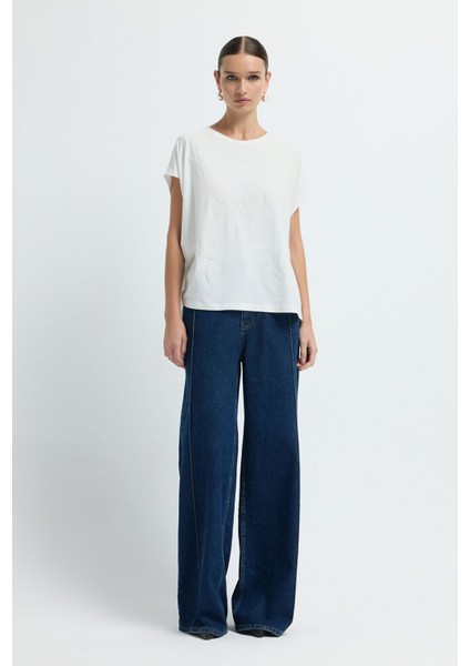 Pul Nakışlı Tişört Kemik 17545830000 modelleri