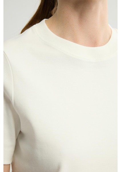 Kısa Kollu Tişört Kemik 175L9681000 fiyatları