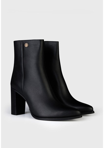 Deri Yandan Fermuarlı Kalın Topuklu Bot Siyah 11644358000