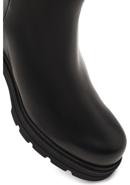 Kadın Siyah Fermuarlı Kalın Topuklu Deri Bot 25WFD187518