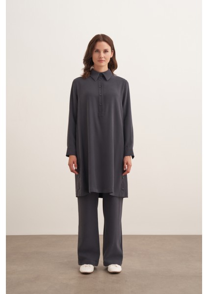 Düğme Detaylı Modal Tunik